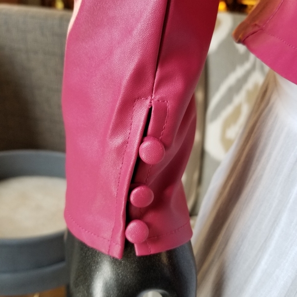 Jealous Tomato Pink Belted Top with Lining & Zippered Back - Picture 6 of 16